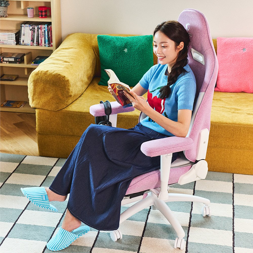 제닉스 제로드 리브체어 발받침 컴퓨터 게이밍의자 상세 이미지 1